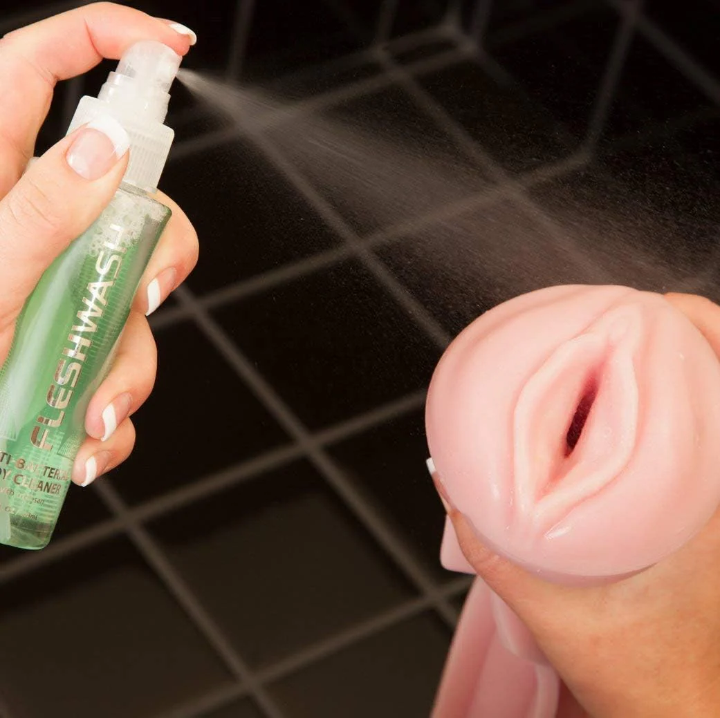 Fleshlight® Fleshwash Toy Cleaner - Image 3
