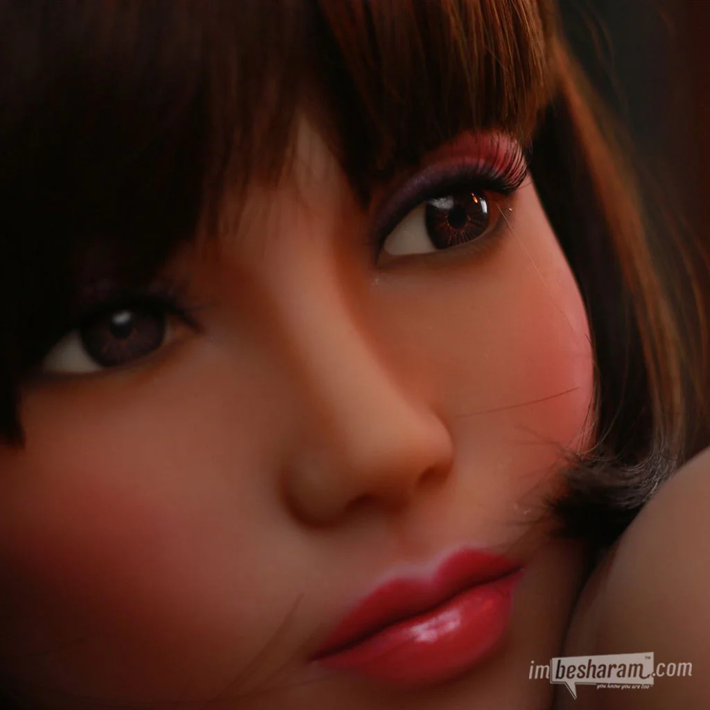 Star Sex Doll Scarlett - Image 3